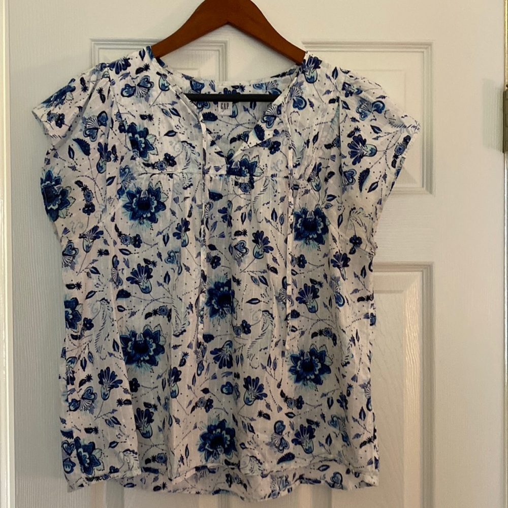Gap cotton summer top with ties and flare sleeves, size medium